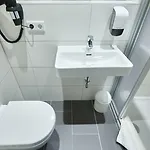 Hotel Mcdreams Duesseldorf-city Dusseldorf