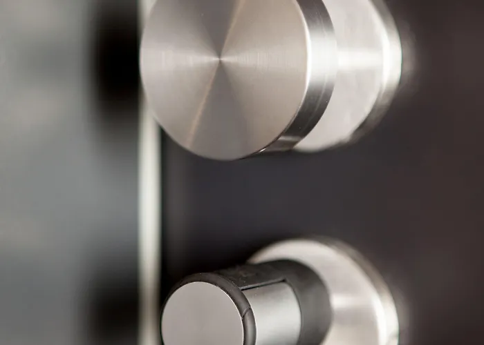 杜塞尔多夫麦克吉姆斯酒店 酒店 2*